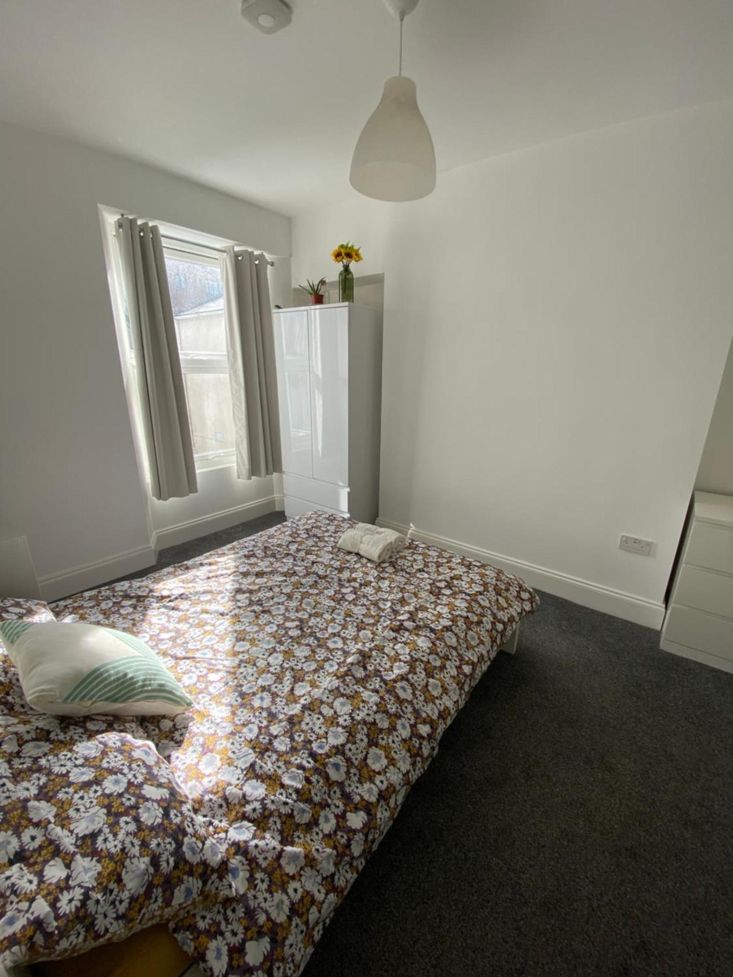 The Sunflower En-Suite Room Πλίμουθ Εξωτερικό φωτογραφία