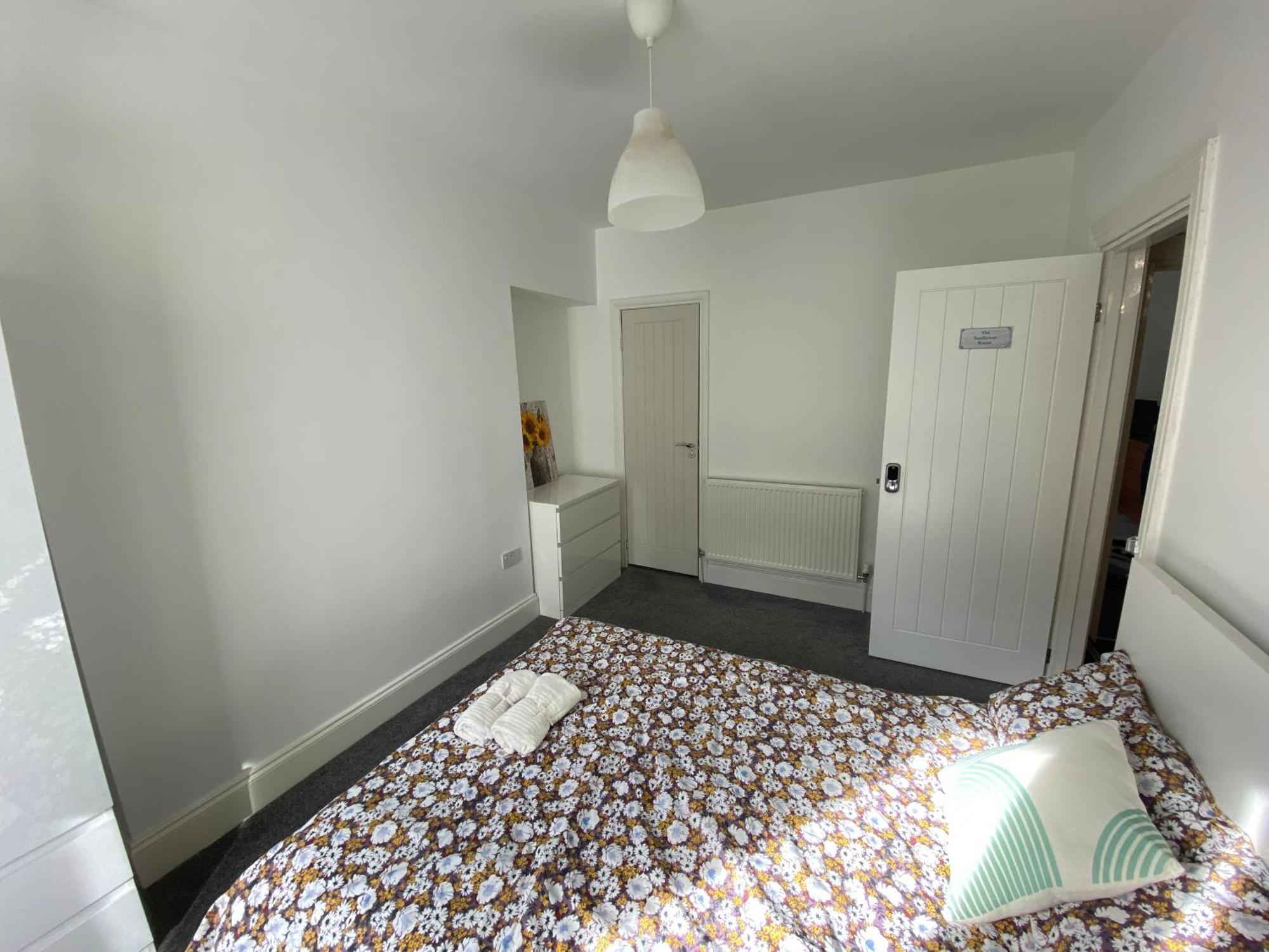 The Sunflower En-Suite Room Πλίμουθ Εξωτερικό φωτογραφία